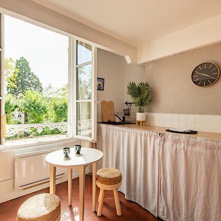 Charming Apartment In The Heart Of Versailles Extérieur photo